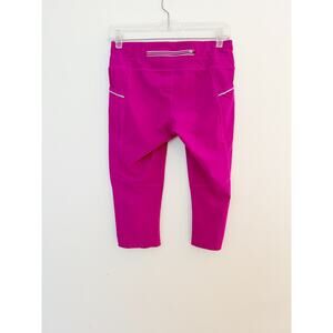 Athleta Dobby Be Free Pink Capri Leggings Size S Barbiecore Athleisure